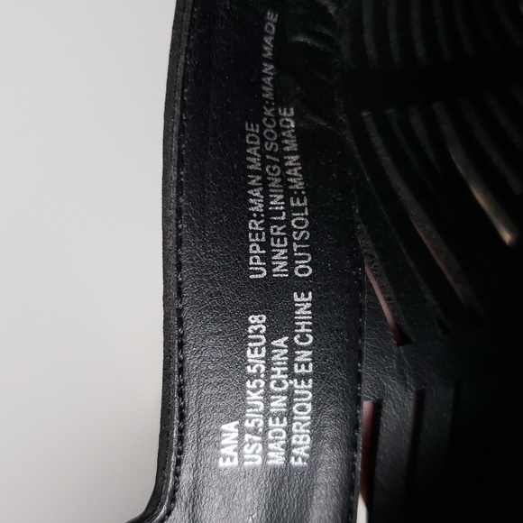 Shoe dazzle black wedge booties, Lazer cut, ankle strap, summer wedge, occasion - Picture 6 of 7